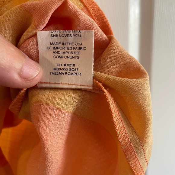 Show Me your Mumu Thelma Romper Sunset Sun Kissed Stripe Orange Yellow. Size Sm - Picture 3 of 9